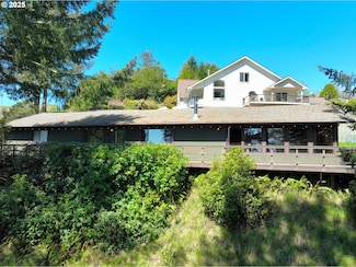 16945 Pacific View Dr, Brookings, OR 97415