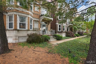 4250 Lindell Blvd Unit A, Saint Louis, MO 63108