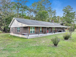 13782 County Road 701, Buna, TX 77612