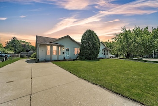 2953 Illinois St, Mount Pleasant, WI 53405