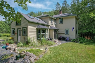 133 N Sedgwick Rd, Sedgwick, ME 04676