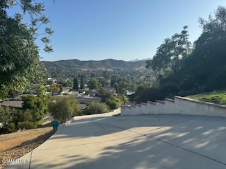 2485 E Hillcrest Dr, Thousand Oaks, CA 91362