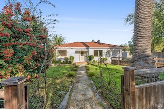 50 Meadow Dr, San Rafael, CA 94903