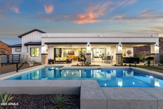 2071 W Butte Creek Blvd, San Tan Valley, AZ 85144