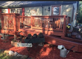 35808 S Essex Rd, Wilmington, IL 60481