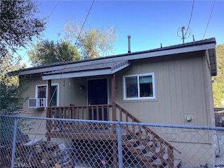 563 Big Rock Rd, Lytle Creek, CA 92358