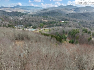 27 Glendale Place, Banner Elk, NC 28604
