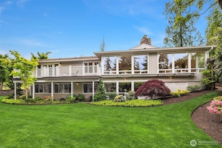 3204 Evergreen Point Rd, Medina, WA 98039