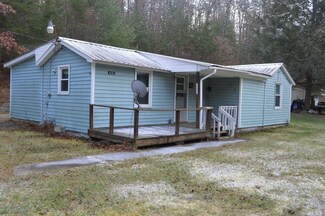 4140 Peaceful Valley Rd, New Castle, VA 24127