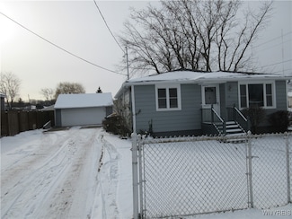 3865 Big Tree Rd, Hamburg, NY 14075