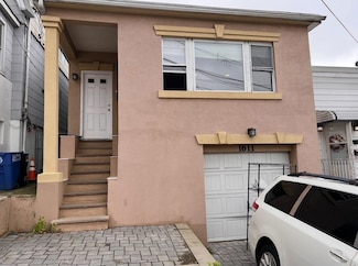 1611 71st St, North Bergen, NJ 07047