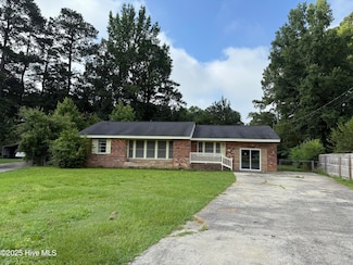 212 Winslow Cir, Goldsboro, NC 27530