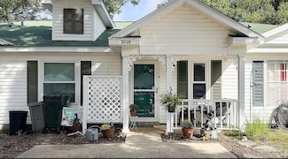 3028 Brigantine Dr, Pensacola, FL 32526