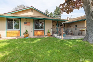 1417 Easthills Terrace, East Wenatchee, WA 98802