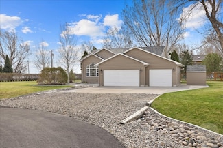 8 Mimosa Ct, Billings, MT 59106