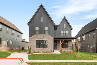 3328 Longport Ln, Thompson's Station, TN 37179