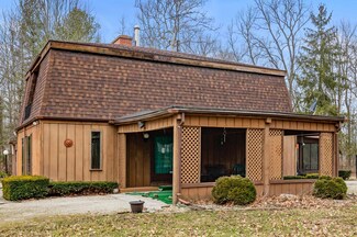 244 S 950 W, Farmland, IN 47340