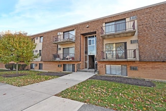 6617 Hearne Rd, Cincinnati, OH 45248