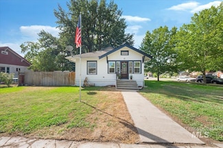 1704 Blaine St, Caldwell, ID 83605