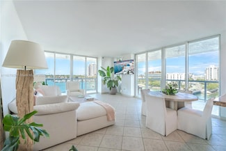 10 Venetian Way Unit 604, Miami Beach, FL 33139