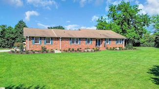 3 Coleman Park Cir, Travelers Rest, SC 29690