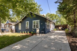 11121 Crawford, Pinckney, MI 48169