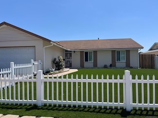 2745 Caulfield Dr, San Diego, CA 92154
