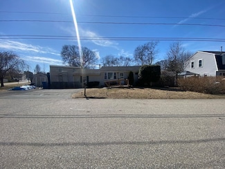58 Edwards St, Seekonk, MA 02771