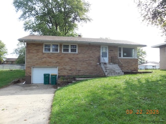 6709 Jefferson St, Merrillville, IN 46410