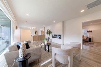 804 Lois Ln, Fullerton, CA 92832