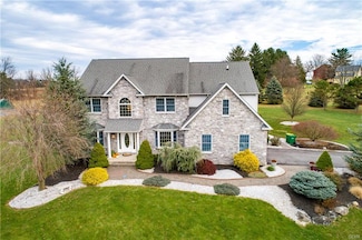 2766 Olive Branch Ln, Bath, PA 18014