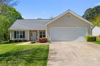 3505 Amos Dr, Greensboro, NC 27405