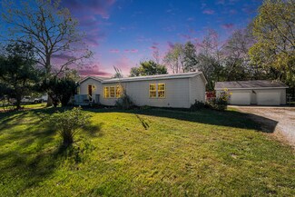 1539 S Sheridan Dr, Muskegon, MI 49442