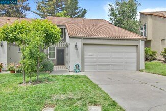 1418 Los Vecinos, Walnut Creek, CA 94598