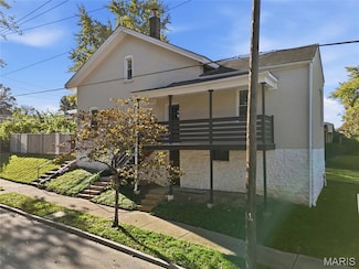 5200 Dewey Ave, Saint Louis, MO 63116