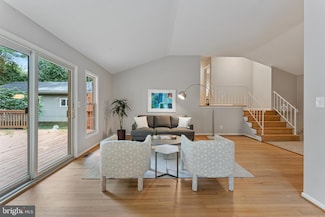 7209 N Charles St, Lutherville Timonium, MD 21093