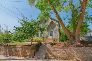 710 S Mills St, Madison, WI 53715