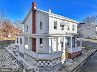 562 Race St, Millersburg, PA 17061