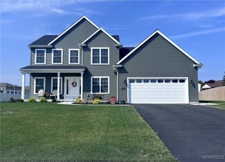 28 Deepwood Place, Lancaster, NY 14086