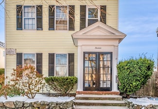 13 Washington St Unit 1, Beverly, MA 01915