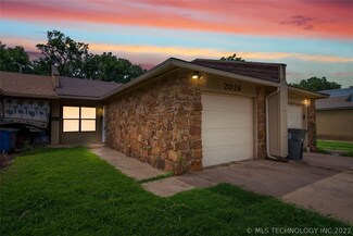 2026 S Phoenix Ave, Tulsa, OK 74107