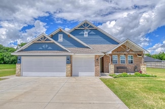 3291 Canadian Trail Ct, Noble, OK 73068