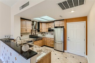270 E Flamingo Rd Unit 403, Las Vegas, NV 89169