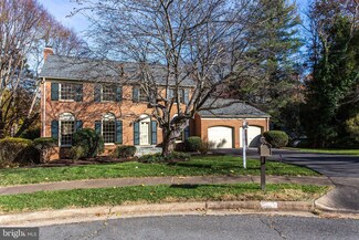 9110 Streamview Ln, Vienna, VA 22182