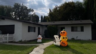 24623 Wayman St, Newhall, CA 91321