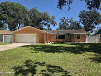 1013 Indian Oaks E, Daytona Beach, FL 32117