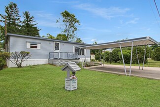 21 Shadycrest Dr, Nashua, NH 03062