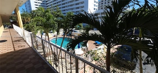 3061 NE 49th St Unit 10, Fort Lauderdale, FL 33308