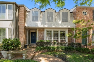 1119 Fountain View Dr Unit 49, Houston, TX 77057