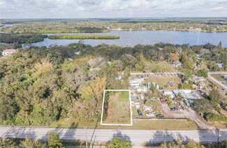 12815 Roseland Rd, Sebastian, FL 32958